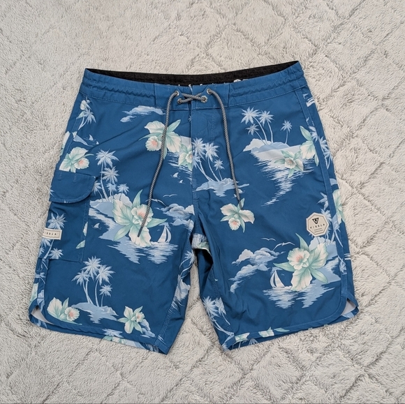 Vissla Shorts Mens 32 Blue Floral Board Swim Surf Cargo Unlined Beach 9” Taper - Picture 1 of 8